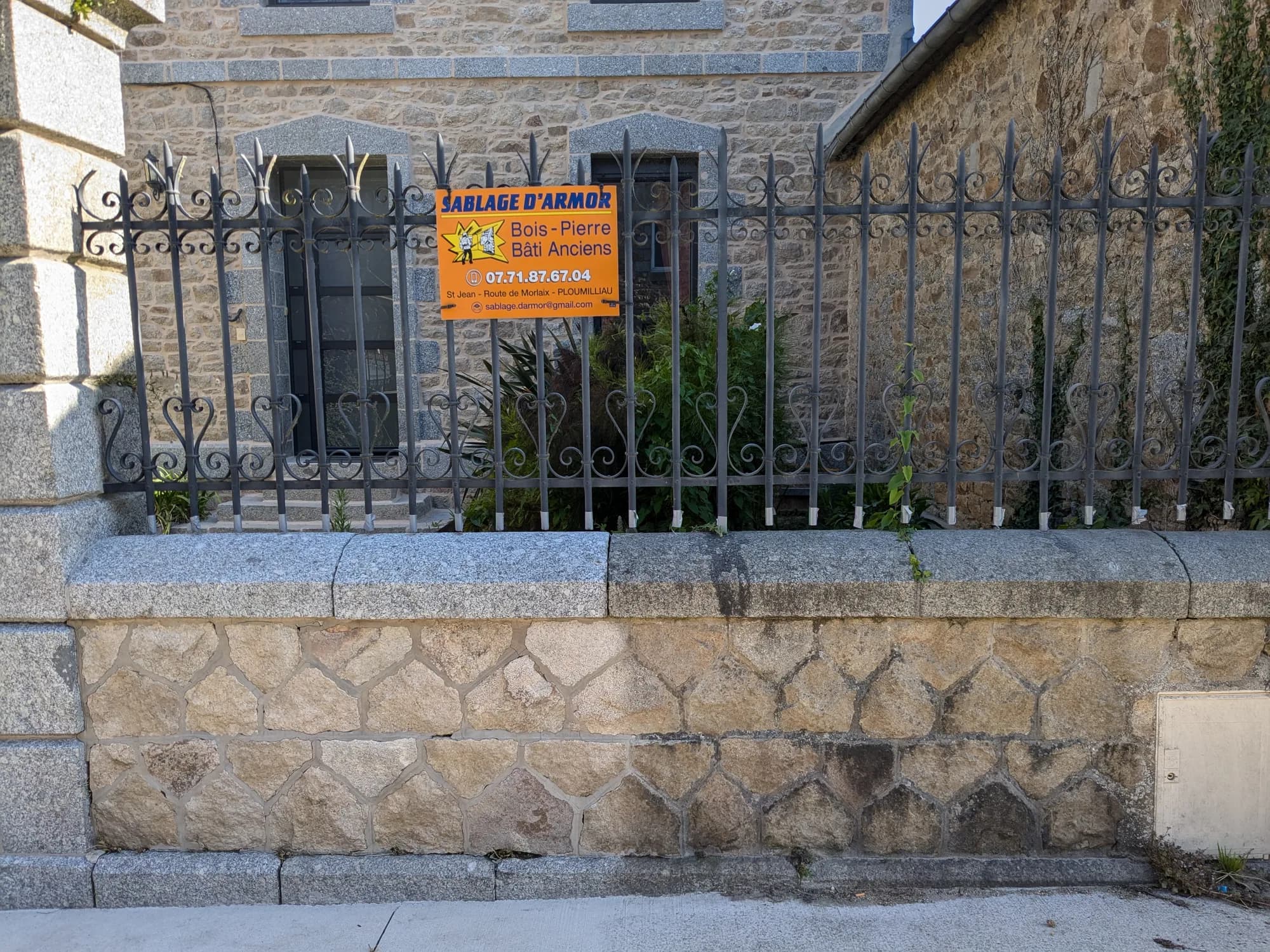 Bégard — Sablage — après